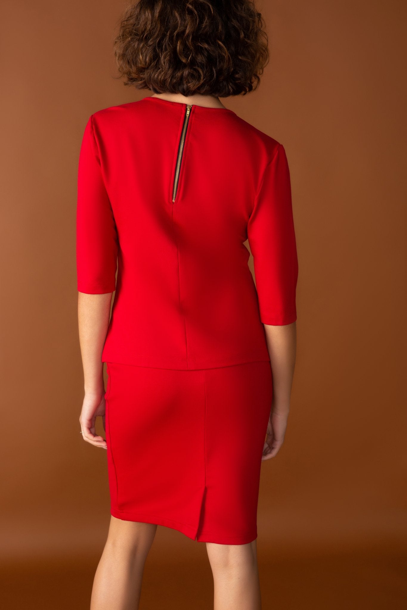 Veronica Ponte Half Sleeve Sleeve Top | Red - Chloe Kristyn